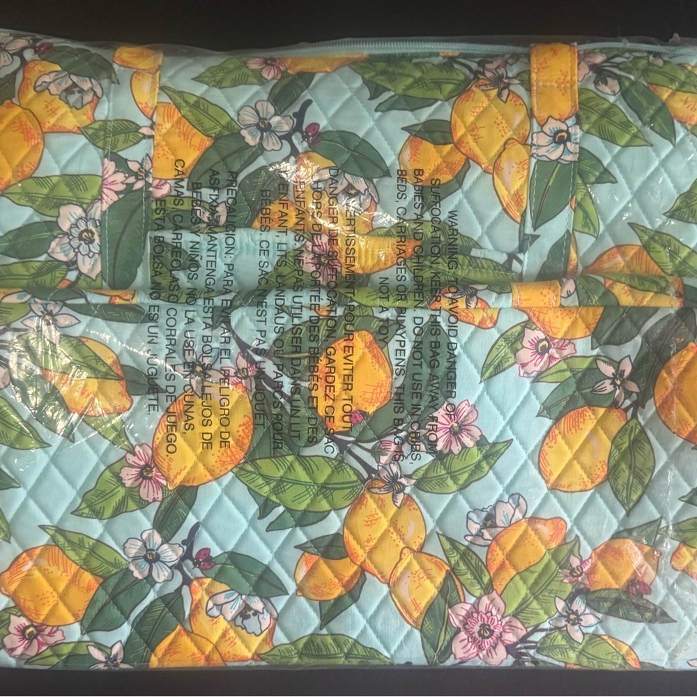 Vera Bradley Lemon Grove Quilted Deluxe Travel Tote